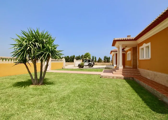 Ranas By Carlosferien Willa *